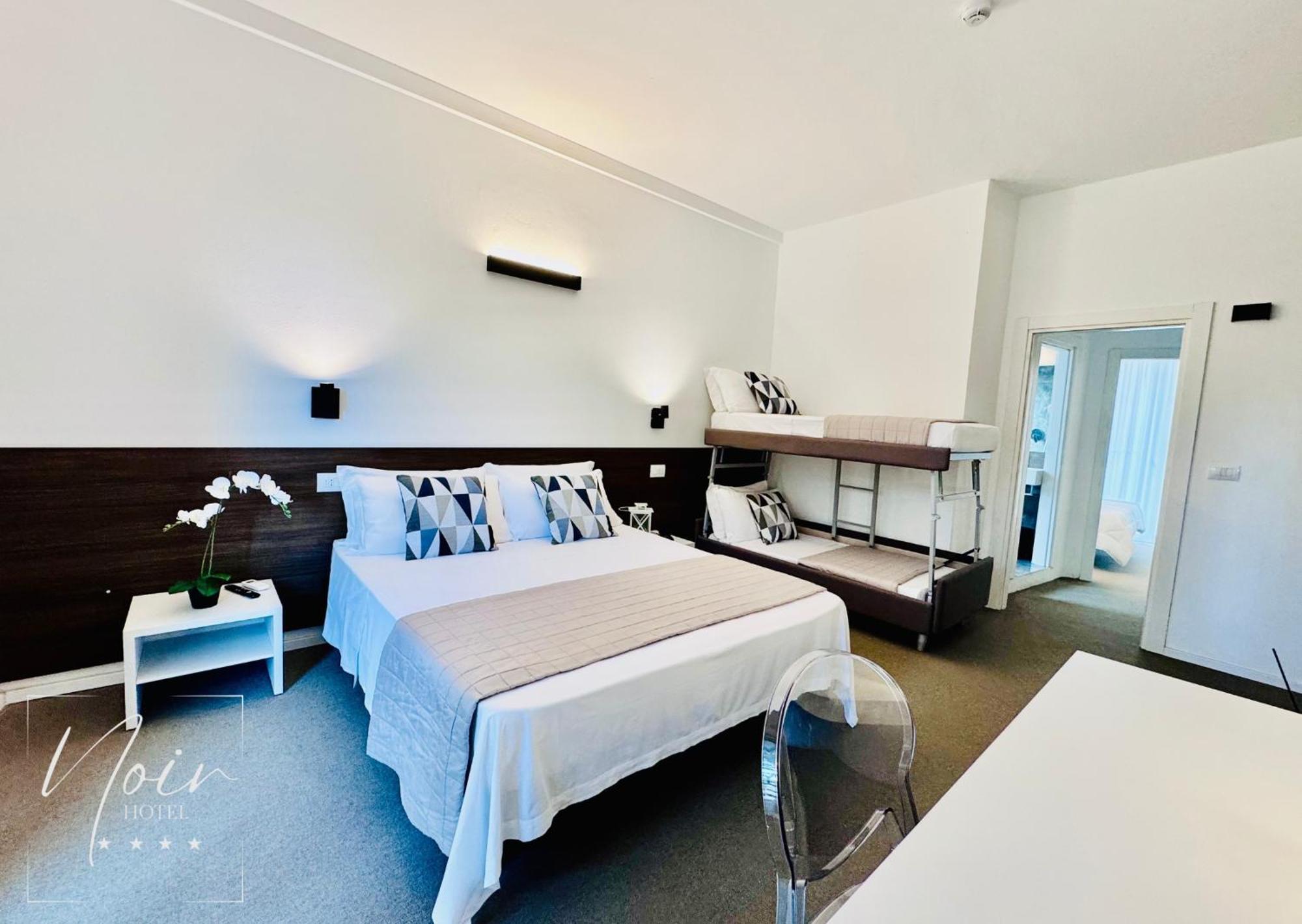 Noir - Free Breakfast & Brunch Until 13-00 - Vicinissimi A Mirabilandia Hotel Milano Marittima