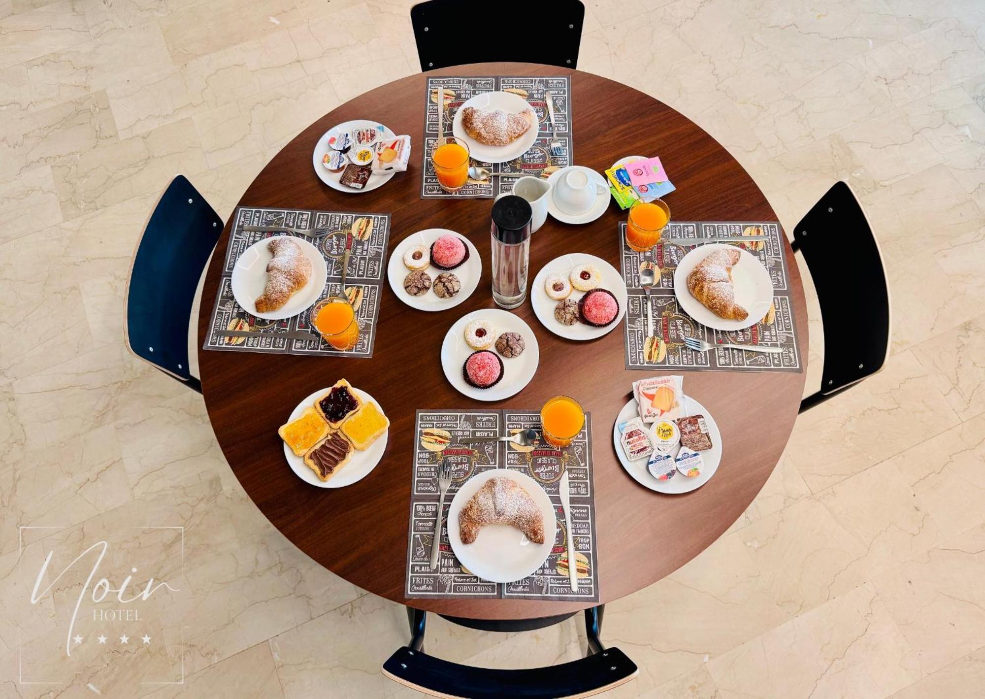 Hotel Noir - Free Breakfast & Brunch Until 13-00 - Vicinissimi A Mirabilandia